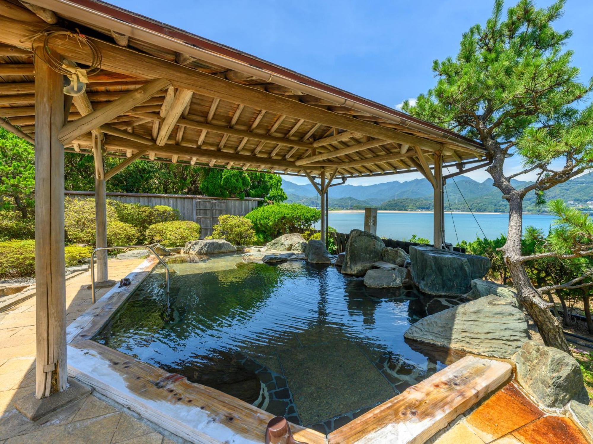 Kamenoi Hotel Nachi Katsuura Kumano Kodo Nachikatsuura Exterior photo